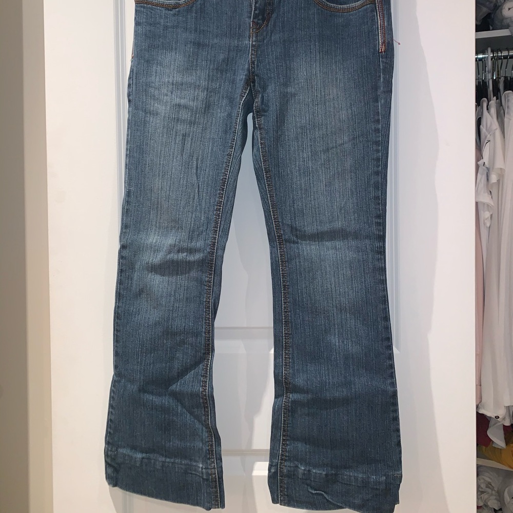 Smart Set Jeans - Picture 2 of 7